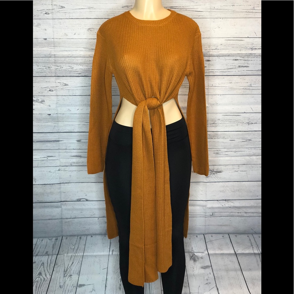 NWT Fall For Me Sweater